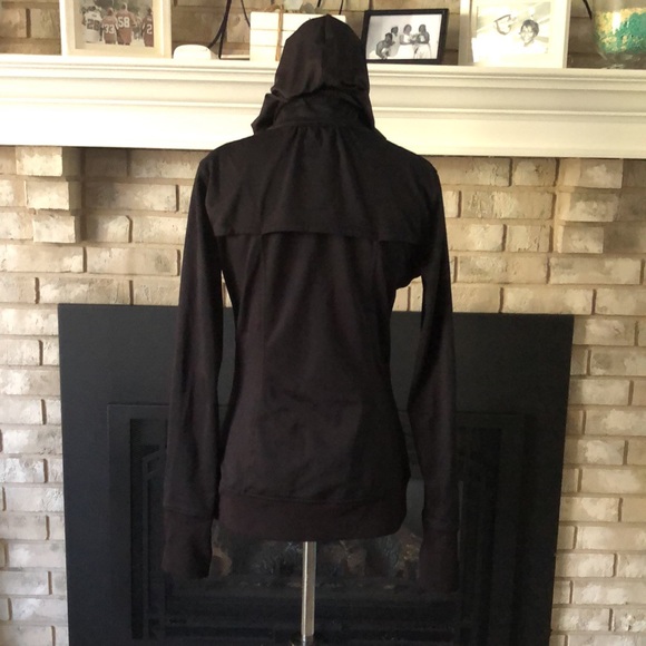 Fabletics Black Front Zip Hooded Thumb Holes Jacket size Small - Picture 8 of 16